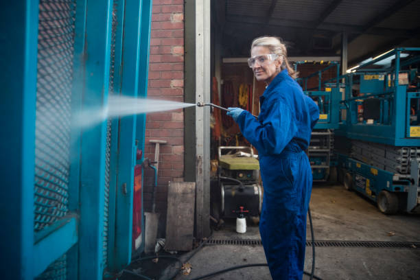 Professional  Pressure Washing Services in Iuka, MS